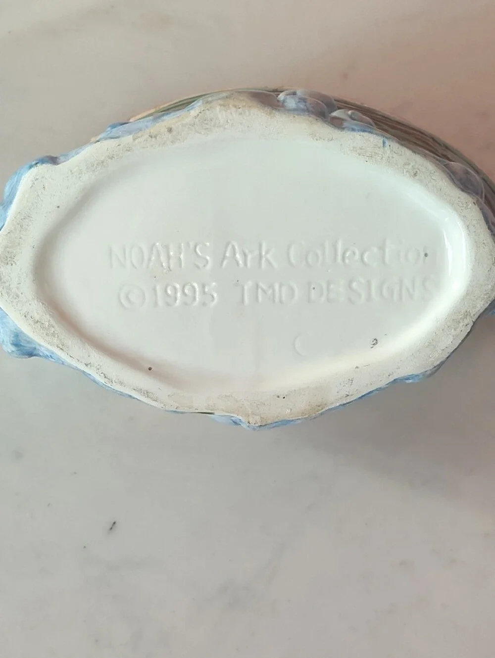 @ 1995 Vintage Noah's Ark Ceramic Small Pet Feeder - Multicolor